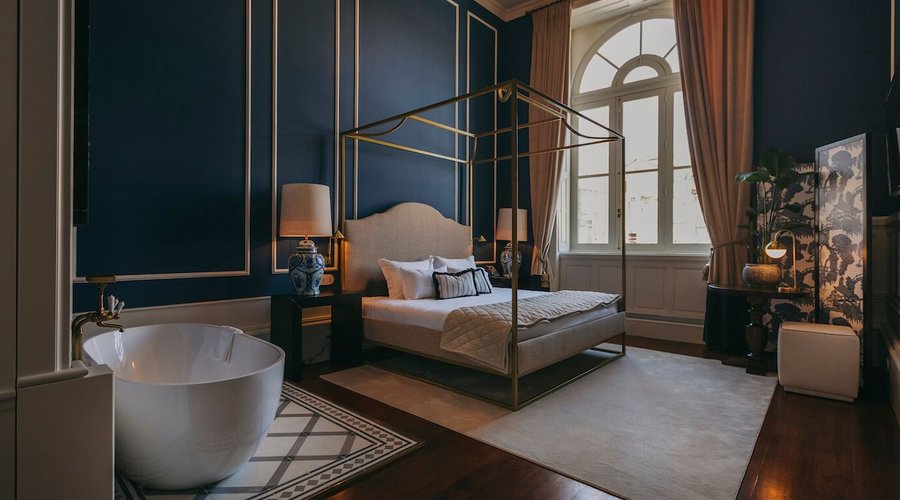 Quarto Double Deluxe com banheira Porcelanas