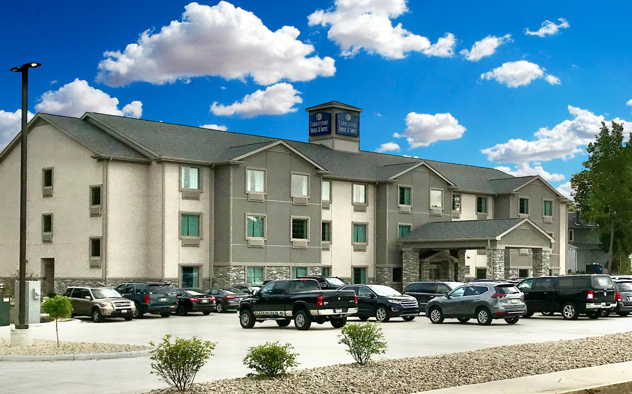 COBBLESTONE HOTEL & SUITES - URBANA $87 ($̶1̶1̶9̶) - Updated 2022 ...