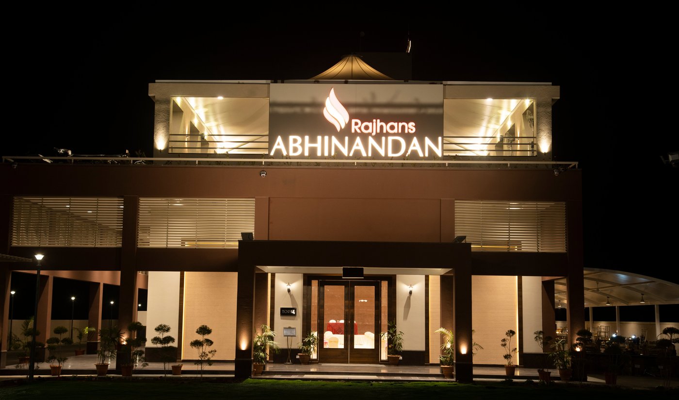 hotel roop highlights by abhinandan