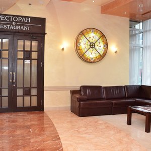 Hotel Lviv, hotel in Lviv