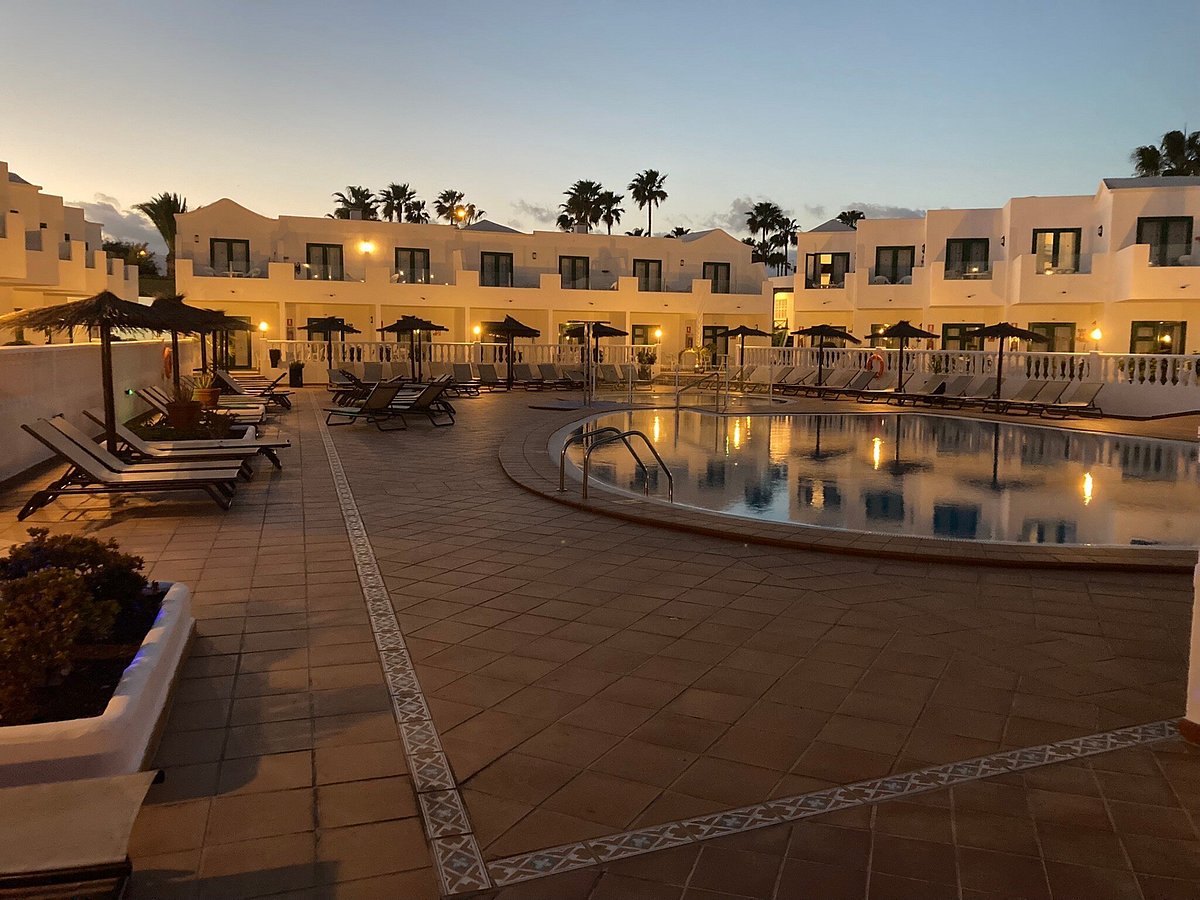 Holiday Review Hotel Roquetas Palmeral Pierre Vacances