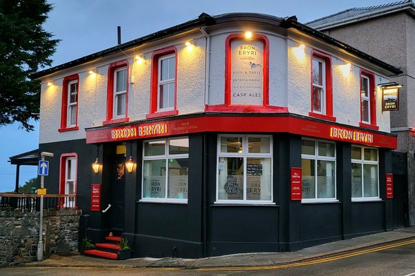 The Best Bars & Pubs in Llandudno - Tripadvisor