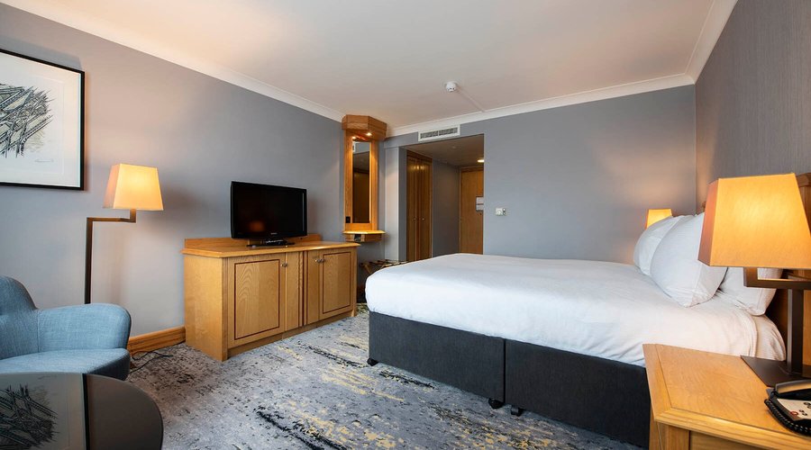 Queen deluxe room 