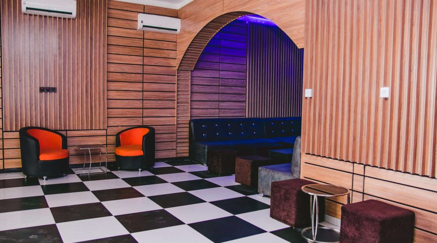 VIP Bar
