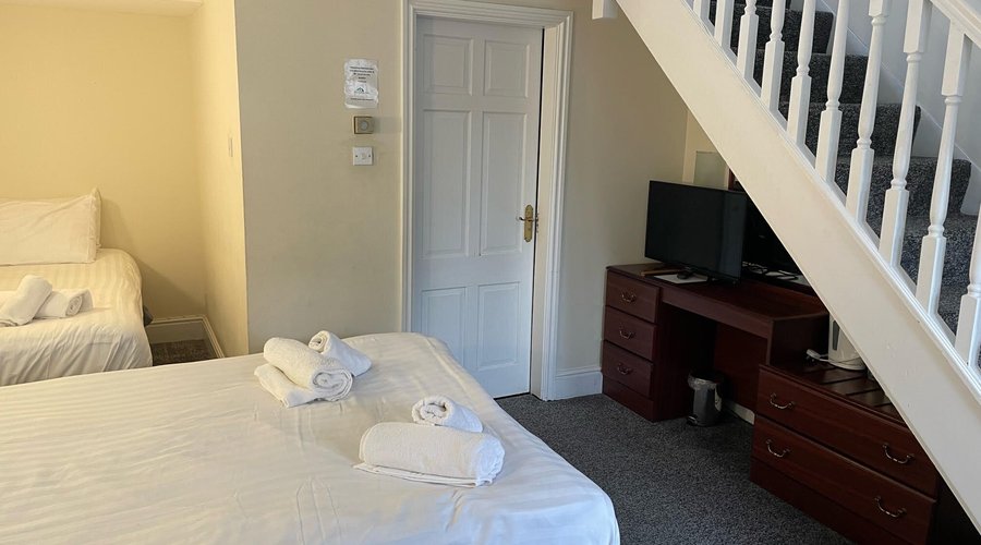 Room 1