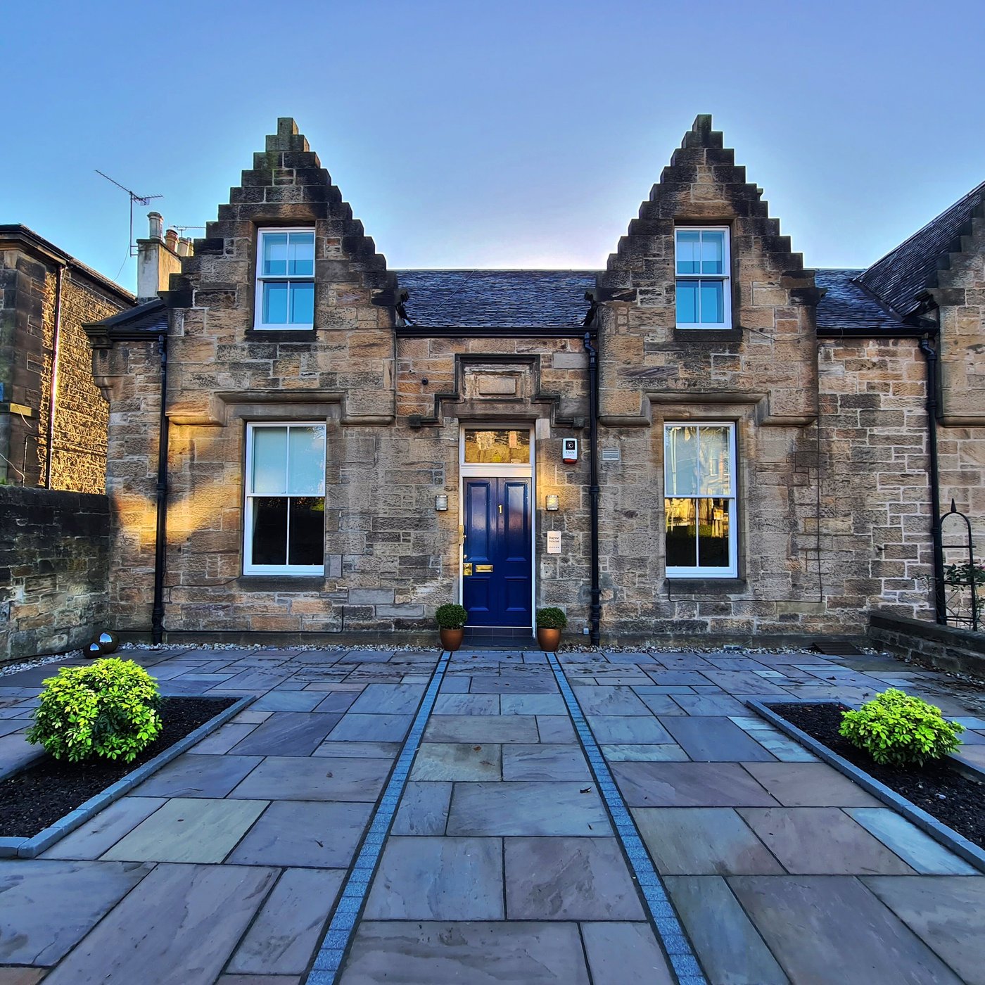 KEW HOUSE - Updated 2022 Prices & Guest house Reviews (Edinburgh, Scotland)