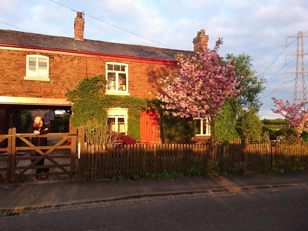 THE OLD POST OFFICE B&B - Prices & Reviews (Little Bollington, England)