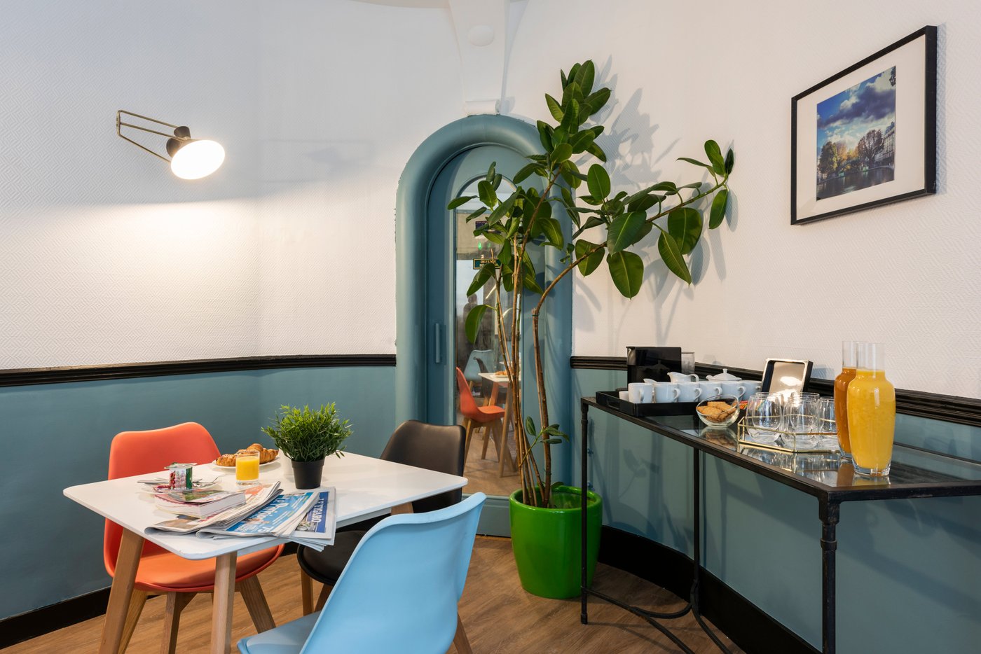 LENNON HOTEL PARIS GARE DU NORD Updated 2023 (France)