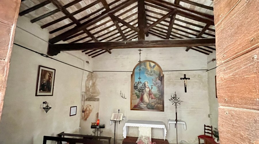 Interno.