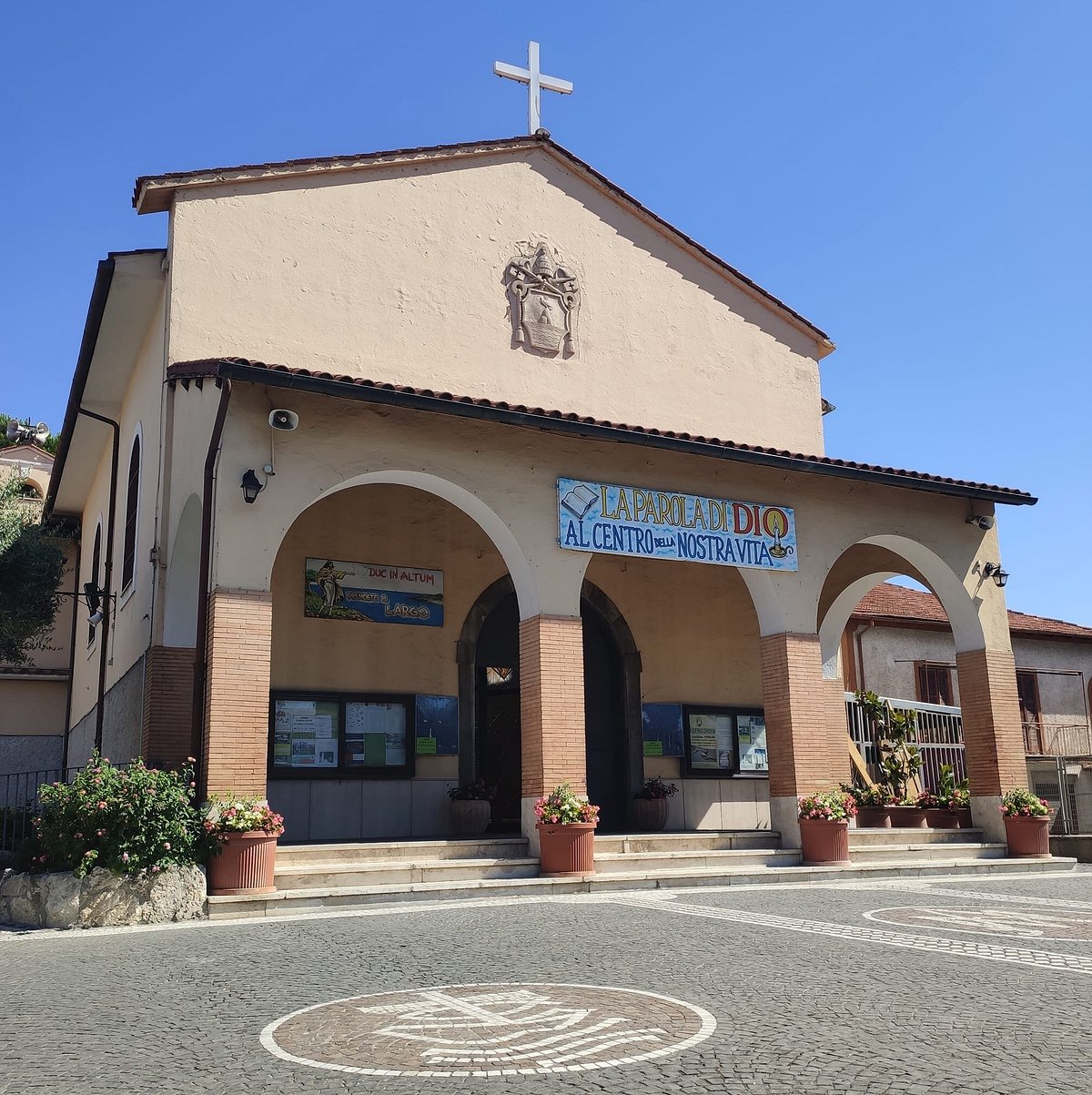 Chiesa Della Madonna Della Fiducia CHIESA DI SANTA MARIA DELLA FIDUCIA (Roma) - Qué SABER antes de ir