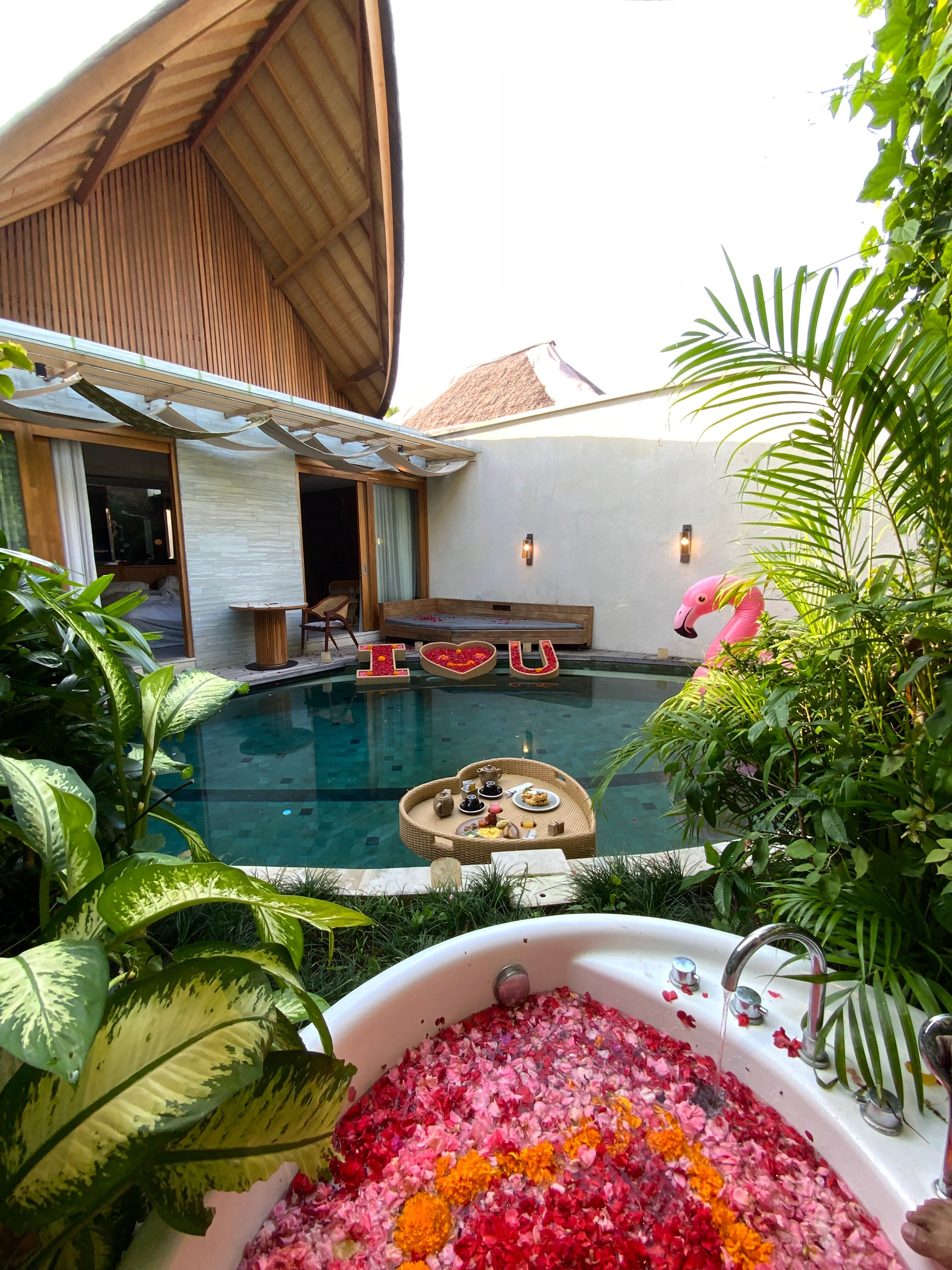 Sini Vie Villa Pool Pictures & Reviews - Tripadvisor