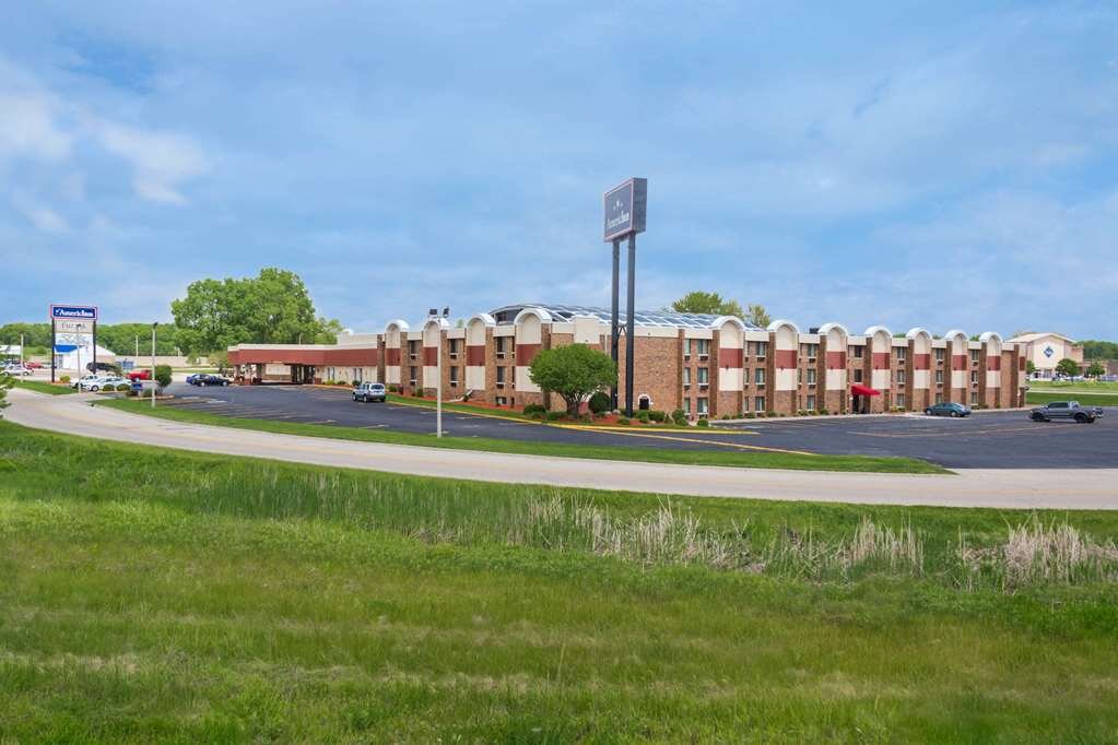 AMERICINN BY WYNDHAM JANESVILLE - Updated 2024 Prices & Hotel Reviews (WI)