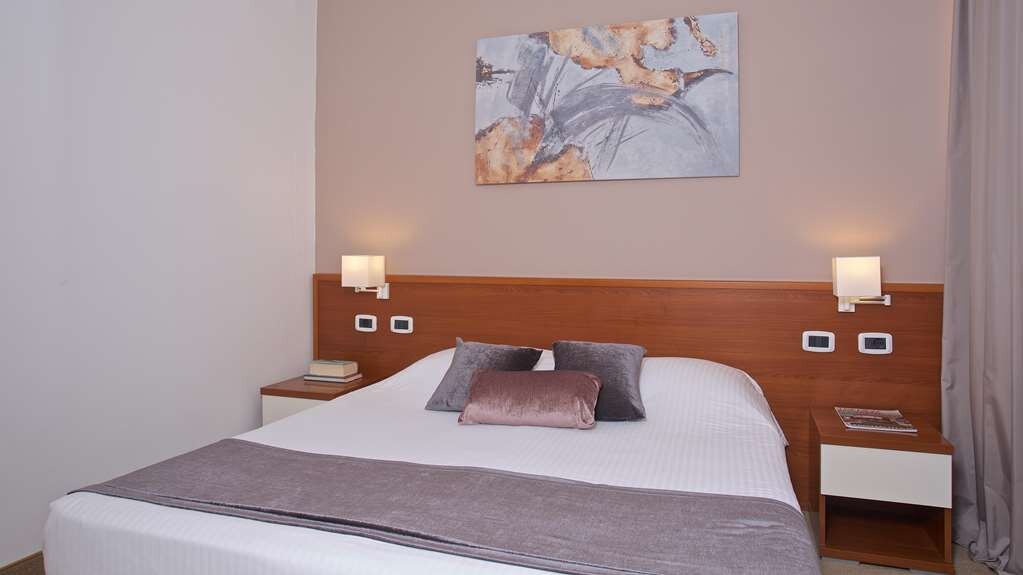 Hotel photo 43 of Arena Hotel Holiday.