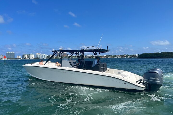 Miami Full Day Boat Charter Midnight Express | FL