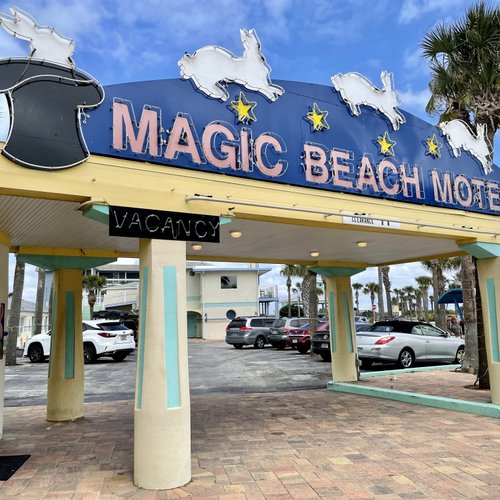 Magic Beach Motel image