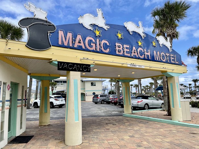 Magic Beach Motel (C̶$̶1̶6̶2̶) C$130 - UPDATED 2022 Prices, Reviews ...