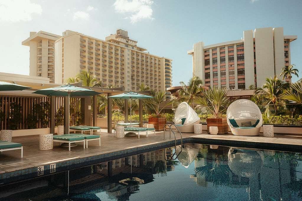 Outrigger Waikiki Beachcomber Hotel Updated 2023 Prices And Reviews Oahu Hawaii