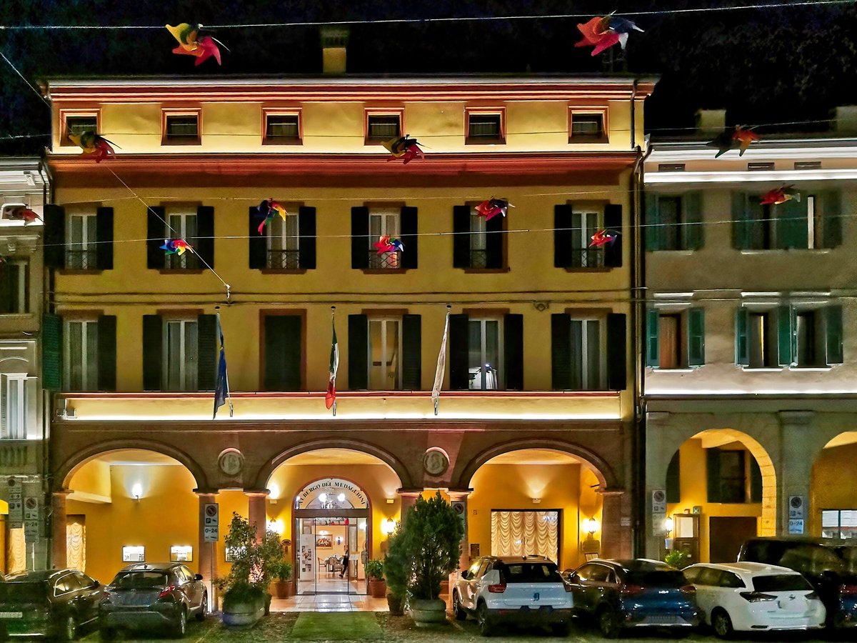 phi hotel dei medaglioni