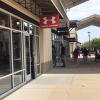 Chicago Premium Outlets (2025) - All You Need to Know BEFORE You Go