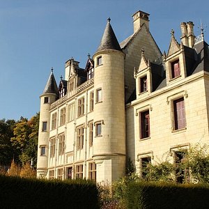 Château de la Mothe-Chandeniers – Les Trois-Moutiers, France - Atlas Obscura