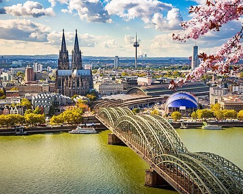 tour cologne by bus