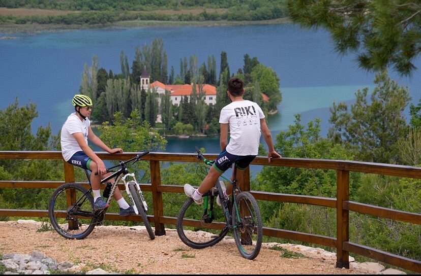 tilpasningsevne overvældende Montgomery Riki Adventures Ebike Rental And Tours (Skradin, Kroatien) - anmeldelser -  Tripadvisor