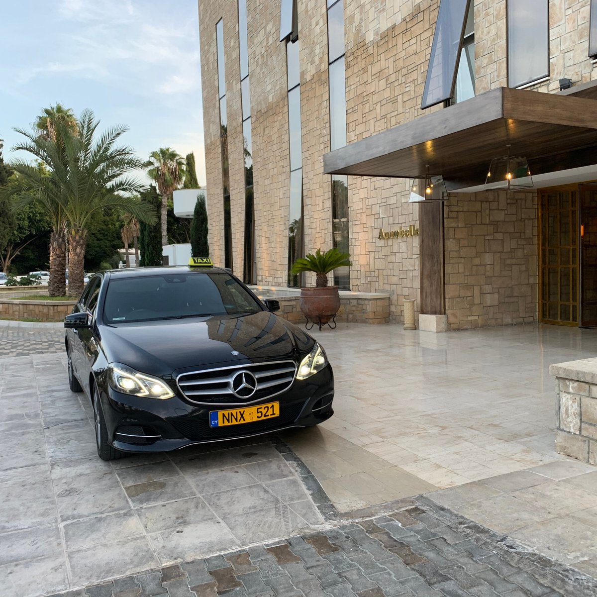 taxi from paphos airport to alexander the great hotel