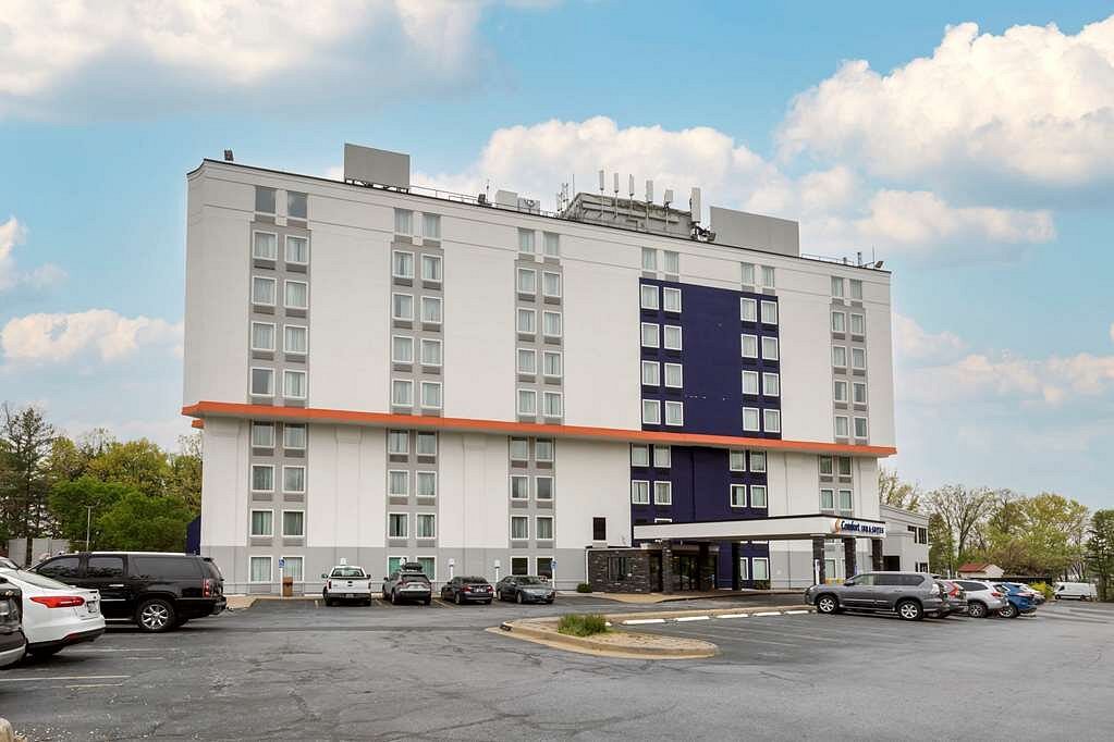 Comfort Inn &amp; Suites Alexandria Van Dorn Street, hotel in Alexandria
