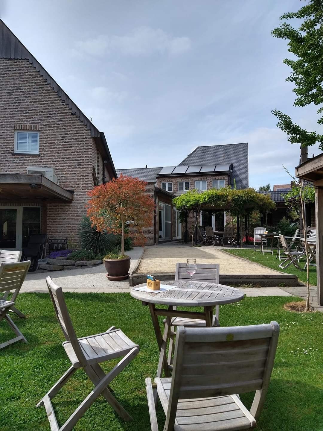 B&B WISTERIA - Updated 2023 Prices, Reviews (Herne, Belgium)