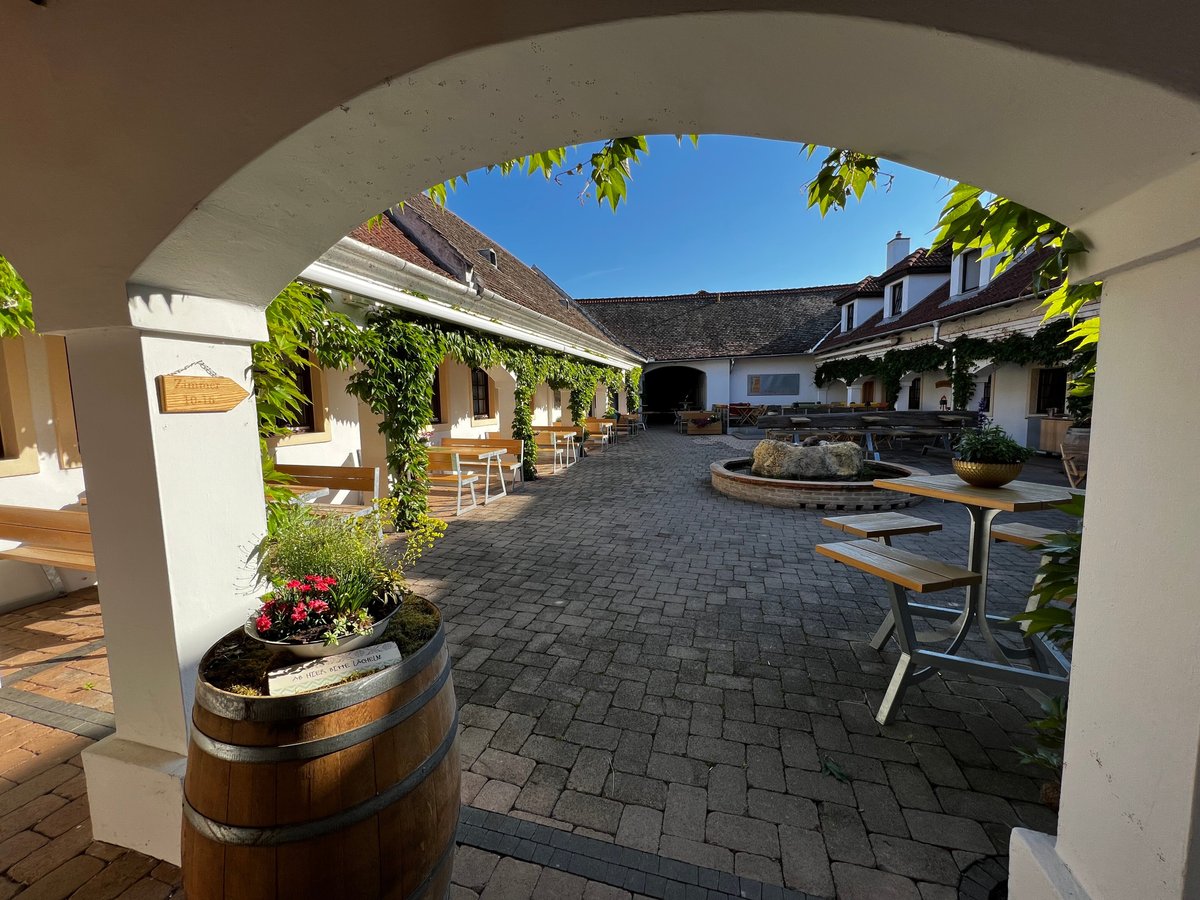 WEINGUT BURGER - Updated 2022 Prices (Hollabrunn, Austria)