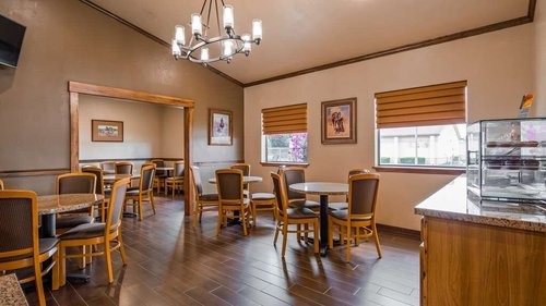 BEST WESTERN TIMBERRIDGE INN $105 ($̶1̶1̶3̶) - Updated 2024 Prices ...