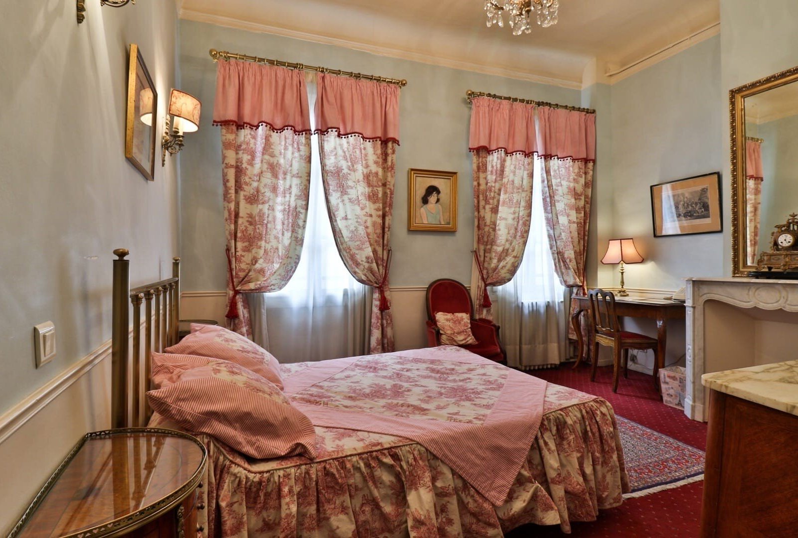 Hôtel Cardinal by null