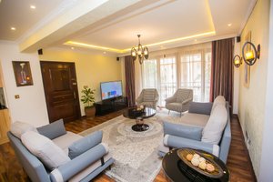Room & Suite
