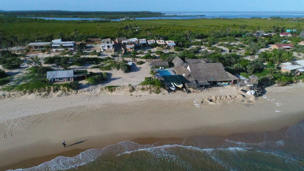 neptunes-lodge-beach-bar-reviews-price-comparison-inhambane