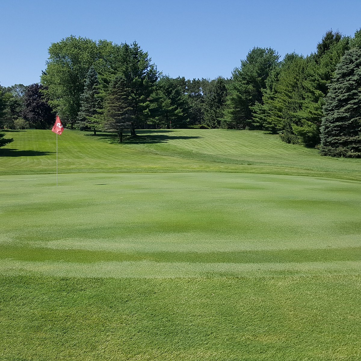 Pinecrest Golf and Archery (Wisconsin Dells) Lohnt es sich?