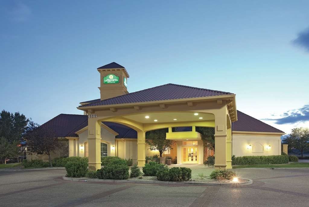 LA QUINTA INN SUITES BY WYNDHAM PUEBLO CO Tarifs 2024   Exterior 