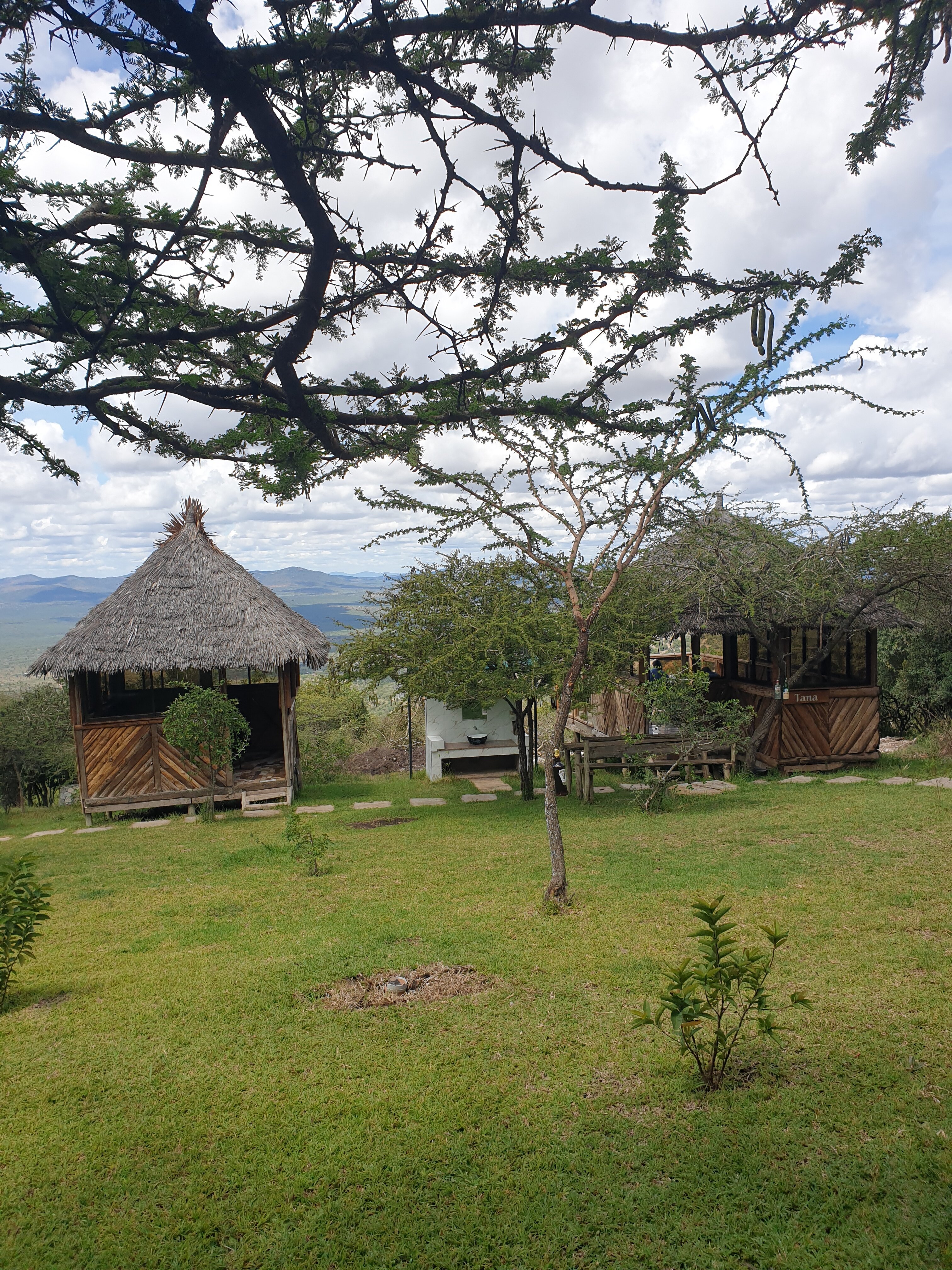 LERRUAT LOG RESORT - Updated 2022 Prices & B&B Reviews (Kajiado, Kenya)