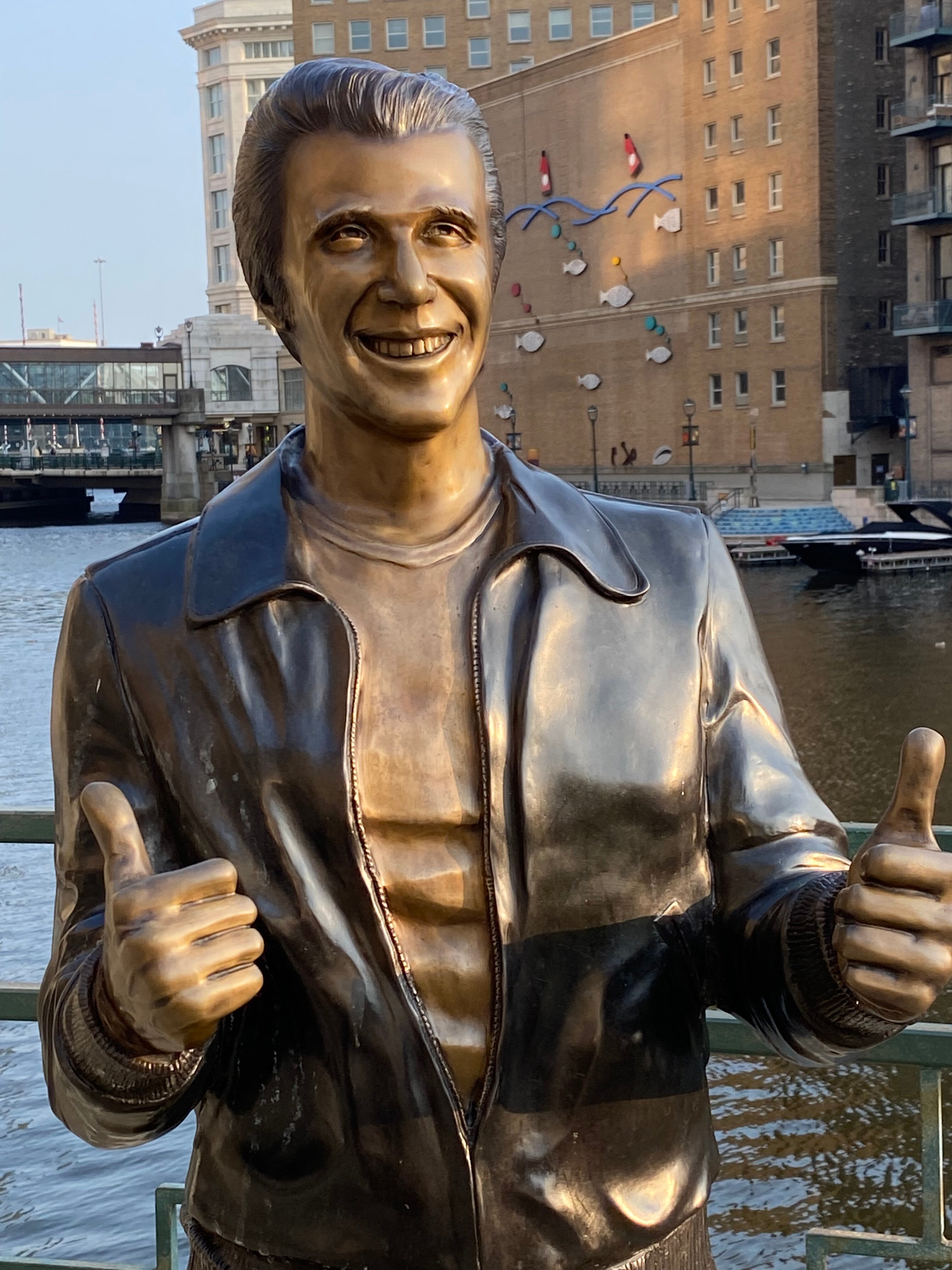 2025年 Bronze Fonz - 出発前に知っておくべきことすべて 2025年 Bronze Fonz - 出発前に知っておくべきことすべて