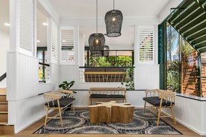 Travelodge Resort Darwin in Darwin, image may contain: Home Decor, Dining Room, Dining Table, Interior Design