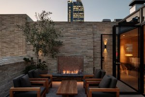 Room & Suite