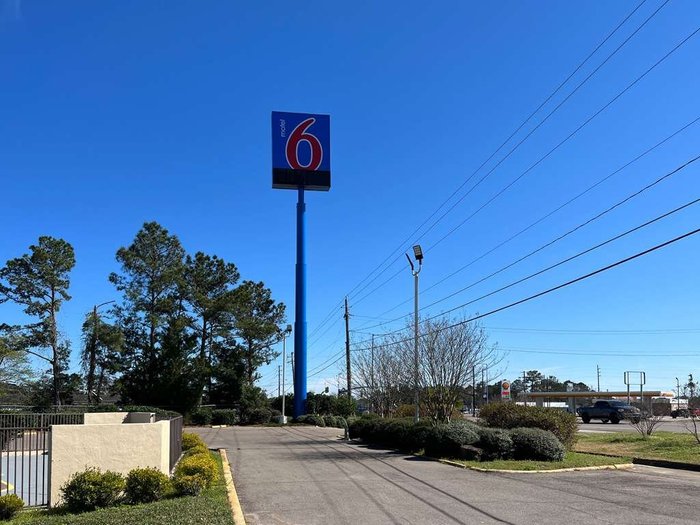 MOTEL 6 BROOKHAVEN, MS - Prices & Reviews