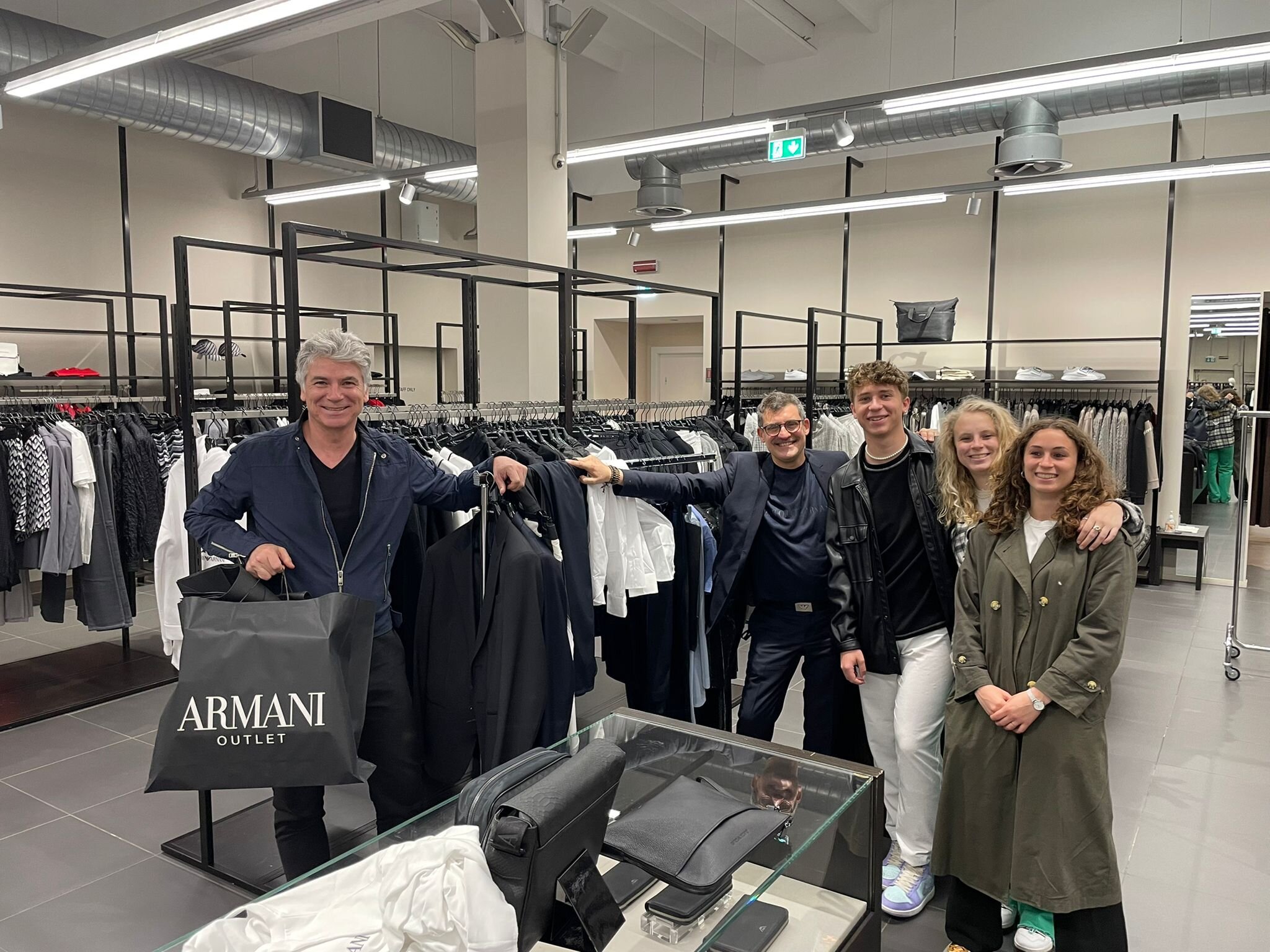 Armani outlet vertemate sale