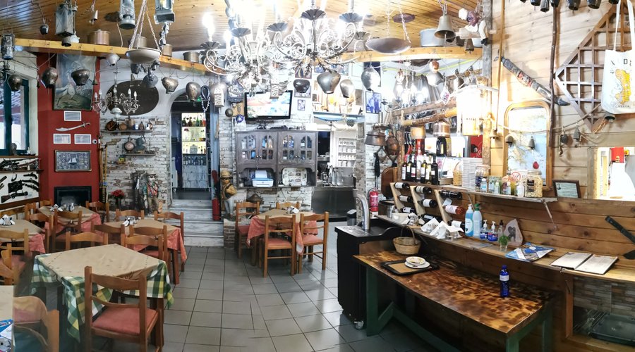Taverna Gemelos
