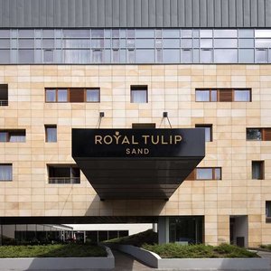 Royal Tulip Sand Kołobrzeg by Zdrojowa in Kolobrzeg, image may contain: Office Building, Hospital, Hotel, City
