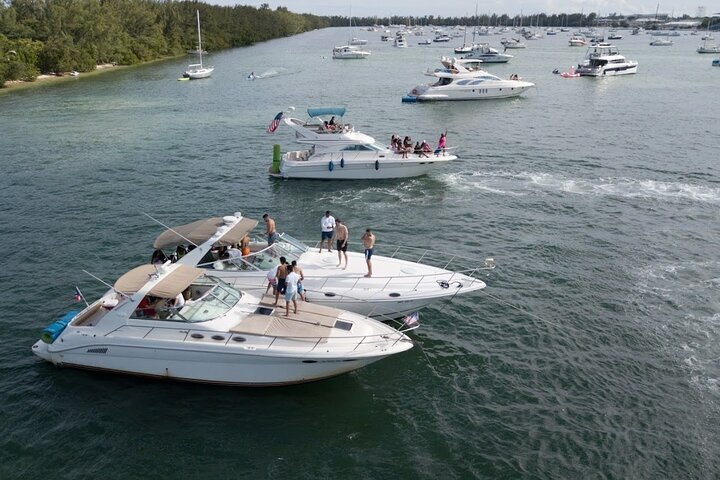 2024 Private Yacht Tour Miami provided by 305 Luxury Rentals