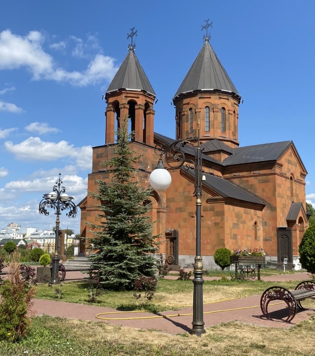 Церковь Сурб Аменапркич Нижний Новгород. Церковь Сурб Аменапркич, Дербент. Церковь Сурб Аменапркич Мясниковский район. Церковь Сурб Аменапркич — село Крым.