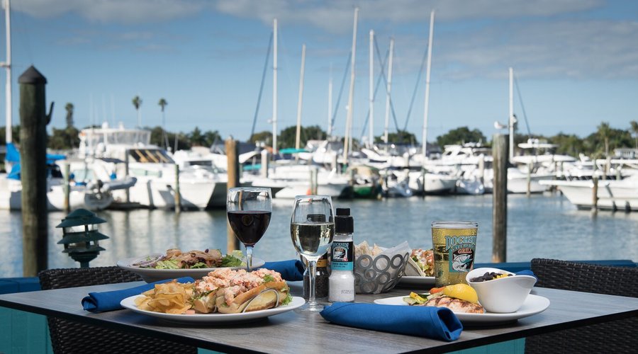 Dockside Waterfront Grill