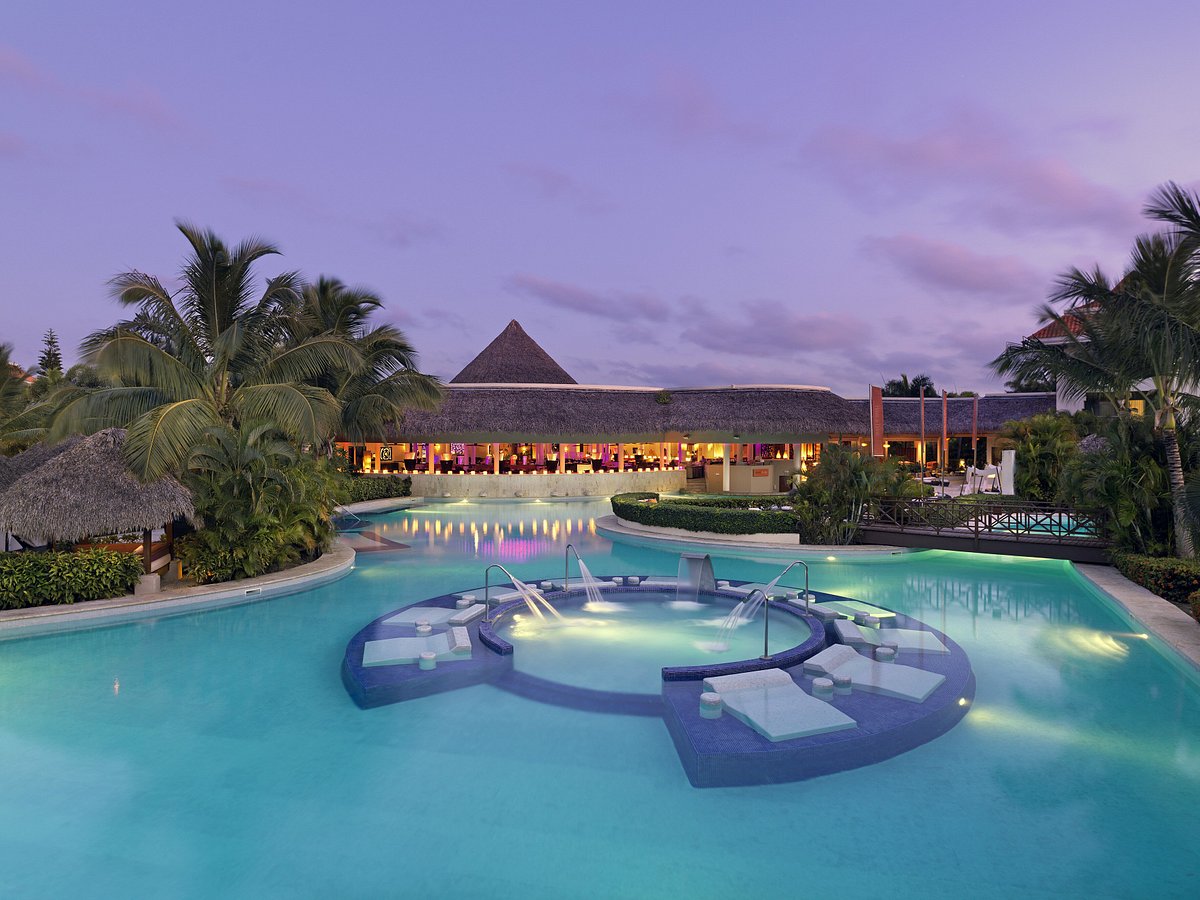 Paradisus Palma Real Golf &amp; Spa Resort, отель в г. Баваро