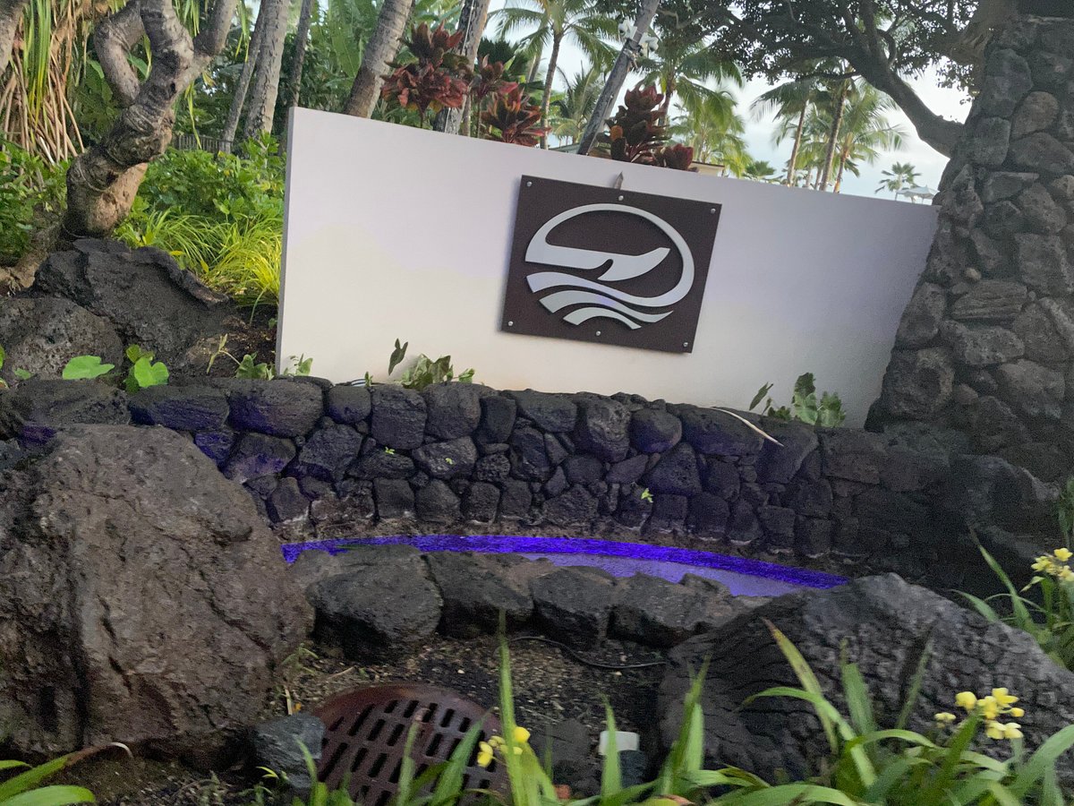 HALE KOA HOTEL (AU109) 2022 Prices & Reviews (Honolulu, HI) Photos