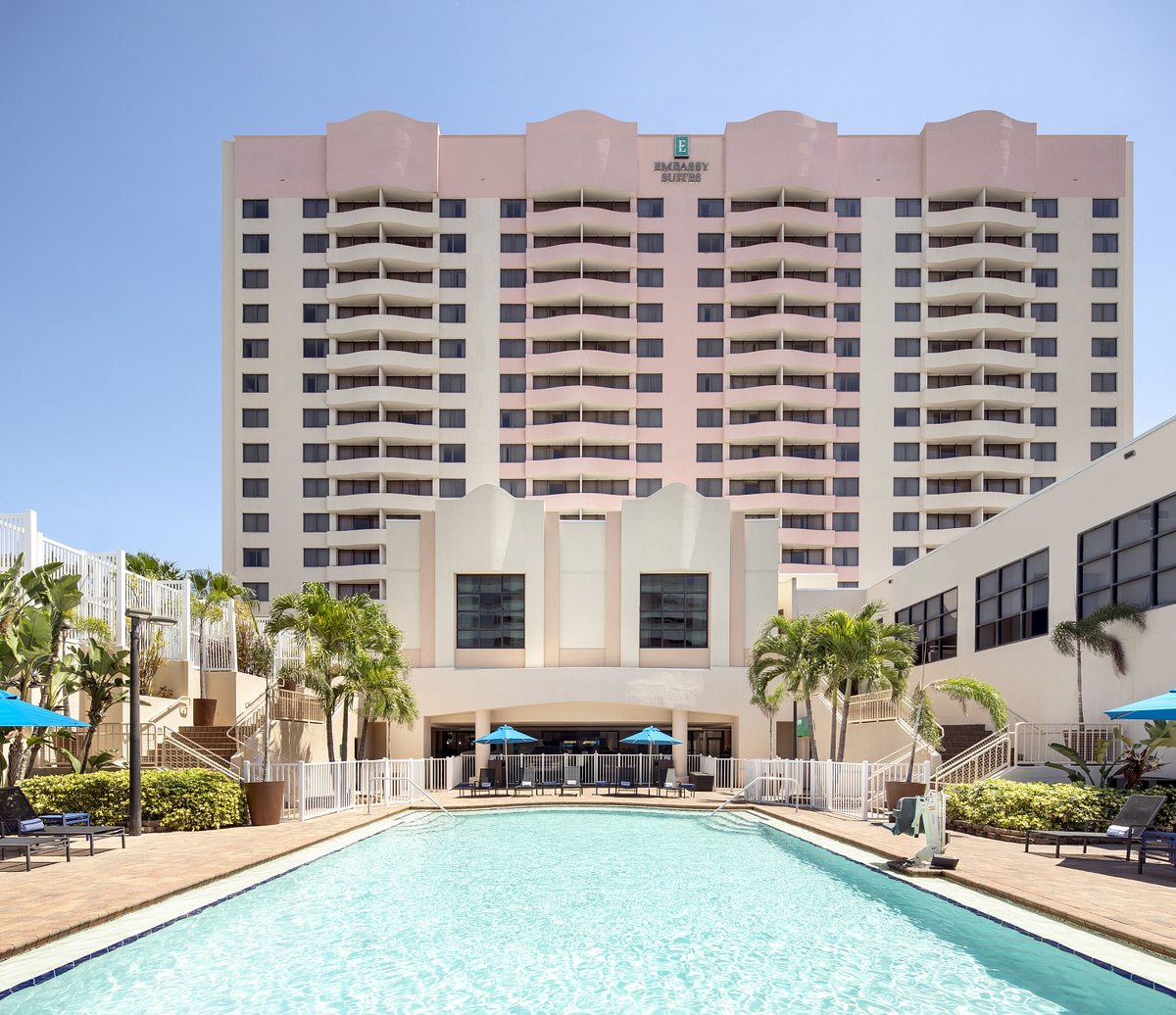 Embassy Suites By Hilton Tampa Airport Westshore, hotell i Tampa